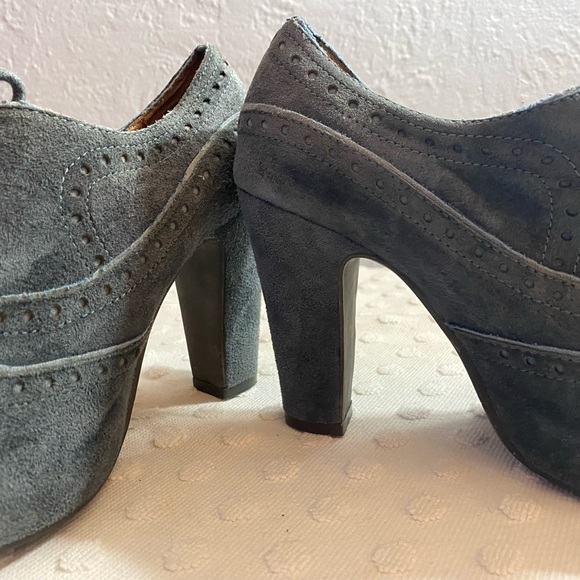 MIZ MOOZ Lance Brown Suede Heeled Booties - Picture 15 of 16